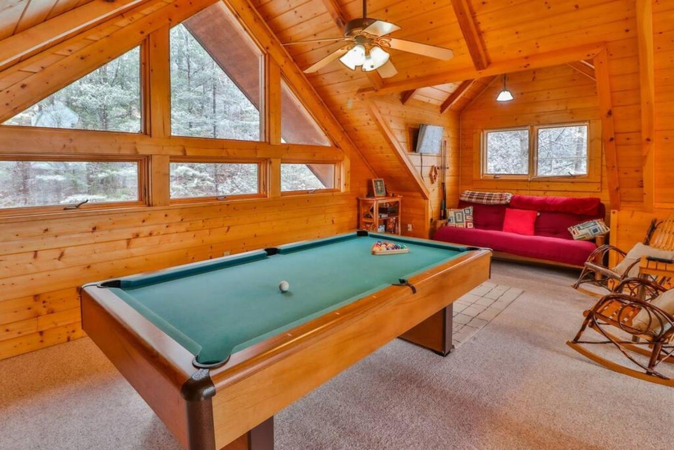 Romantic, Honeymoon Cabin In The Smokies! Gatlinburg Exterior foto