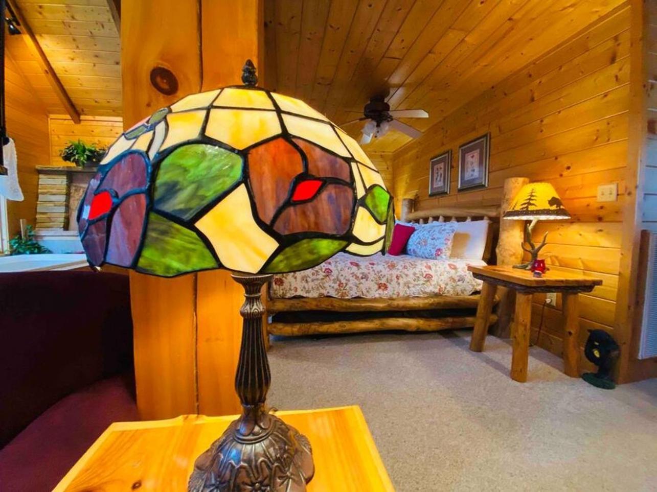 Romantic, Honeymoon Cabin In The Smokies! Gatlinburg Exterior foto